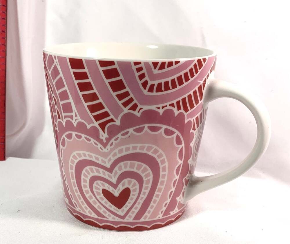 Starbucks Valentines Lace Hearts 2005 mug cup
